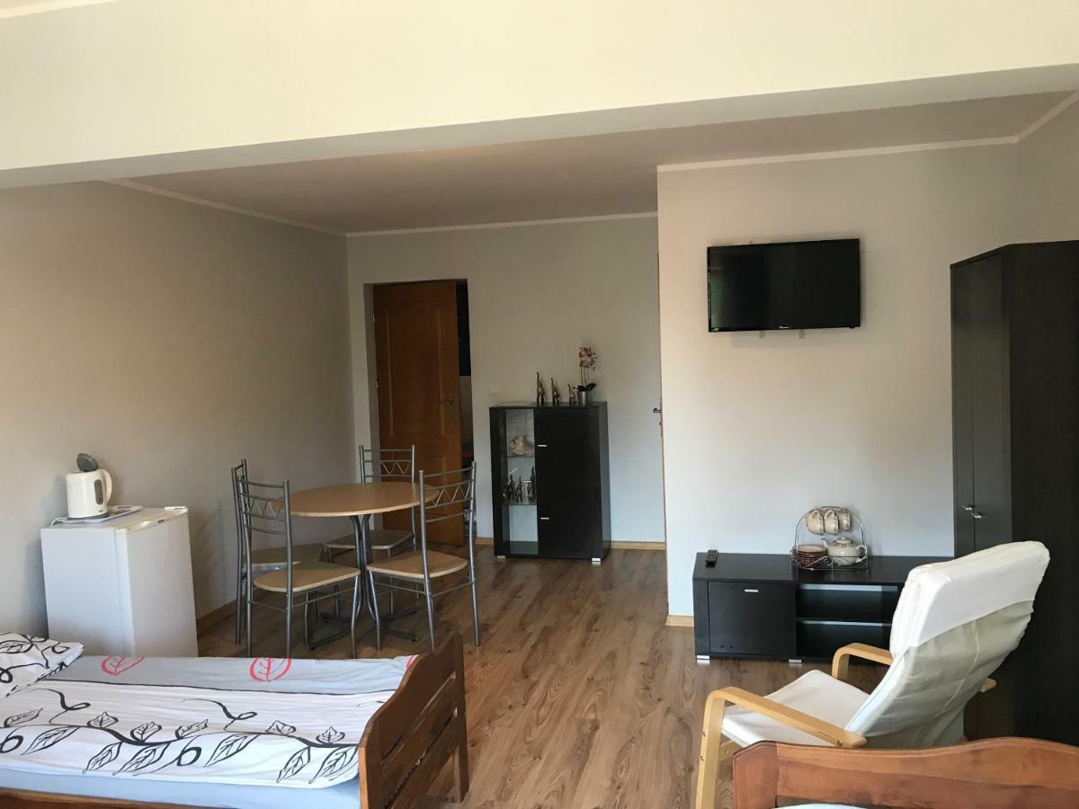 Pokoje Goscinne Magdalena Dziwnowek Bagian luar foto
